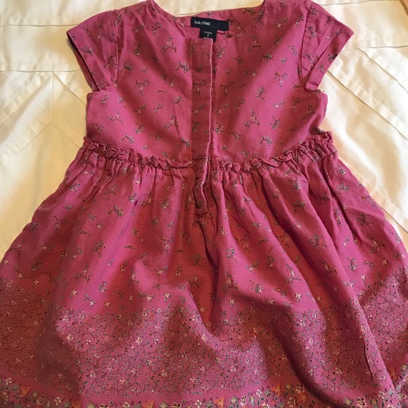 Bundle of 2t Dresses - Picture 5 of 5